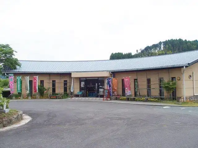 三瀬村温泉前直売所