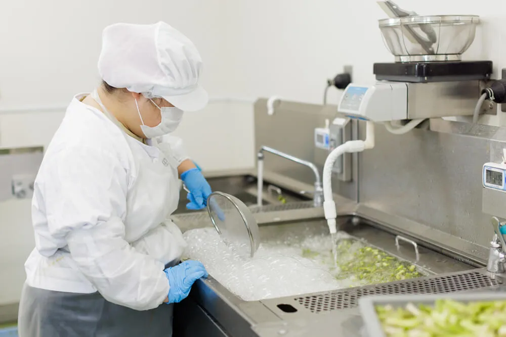 洗浄（殺菌→洗浄）